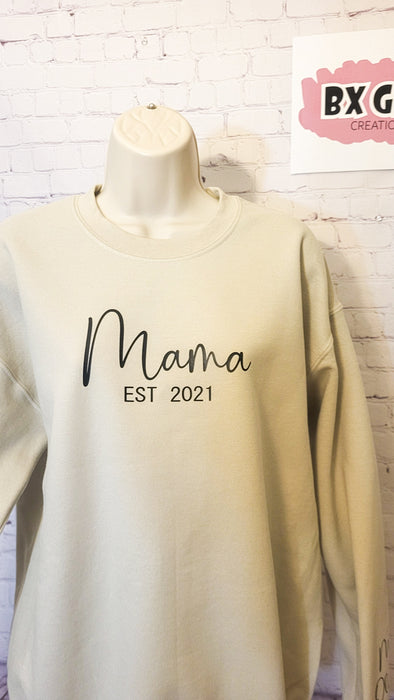 Personalized MAMA crewneck